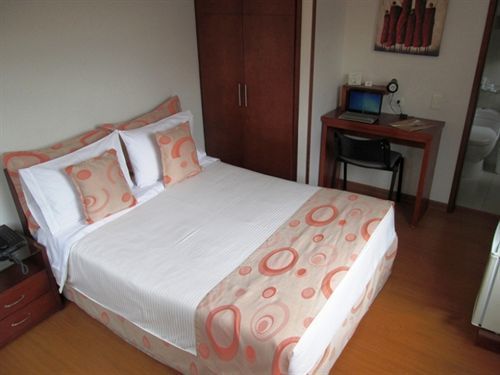 Hotel Ayenda 1068 Plaza 36 Bogotá Zewnętrze zdjęcie